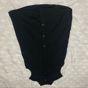 Sleeveless button up blouse